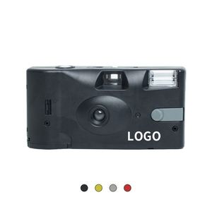 Cámara Desechable Negra Personalizada de 35 mm de un Solo Uso con Película para Bodas - Product Image 1