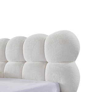 Divano Letto Moderno a Due Posti in Legno Massello, Arredamento di Lusso per Saloni di Bellezza e Hotel, Letto King Size - Product Image 6