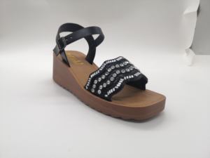 صندل نسائي صيفي فاخر قابل لإعادة التدوير بأسافين عصرية - Product Image 3