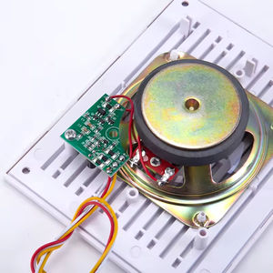 Nuevo Alarma Antilobo Personal SP Xp-36 con Sonido de Grito, Modelo Recargable con Mosquetón, para Defensa Personal de Estudiantes y Actividades al Aire Libre - Product Image 6