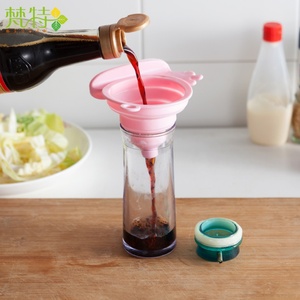 Cartoon Style Kitchen <b>Tools</b> <b>Silicone</b> Kitchen Utensils Silicon Funnel Collapsible Oil Food Water Funnel - Product Image 3