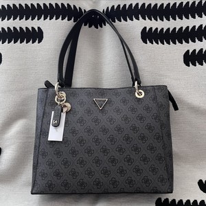 Bolso de hombro Amaze de alta calidad, nuevo modelo Crescent, a la moda, versátil, con estampado de flores clásicas, para mujer, tipo bandolera. - Product Image 2