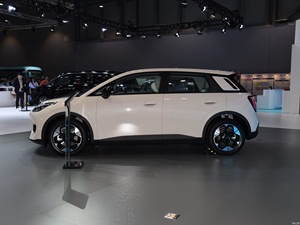 GAC Aion UT 400km phạm vi xe năng lượng mới thông minh cao với không gian rộng lớn hiệu quả chi phí - Product Image 2