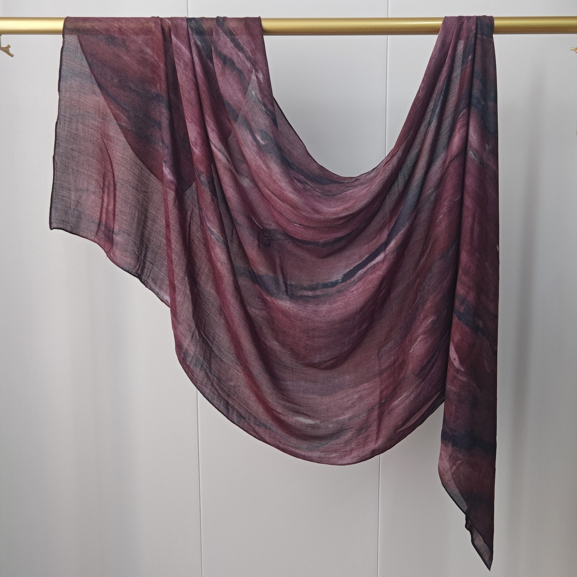 82 violet