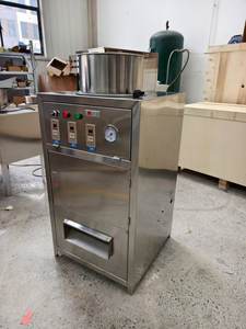 Macchina elettrica per sbucciare le cipolle all'aglio secco nero commerciale di alta qualità 500 Kg da 2 a 3 Kg di prezzo - Product Image 2