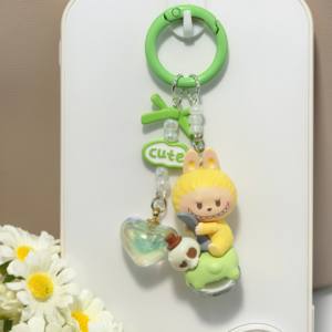 Muñeca Linda de la Serie Oficial de Helados con Corazón y Cordón Colgante Pequeño de 9 Pulgadas de Largo - Product Image 4