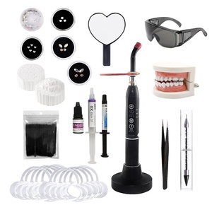 Kit Iniziale di Gemme Dentali Nere alla Moda, Set Professionale di Gioielli in Cristallo per Denti, Kit per Principianti - Product Image 1