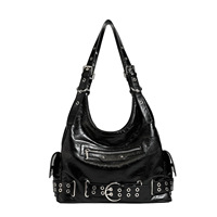 Sac fourre-tout noir haut de gamme grande capacité pour femme, style rétro européen et américain, avec fermeture éclair, sac à bandoulière style motard, design de niche