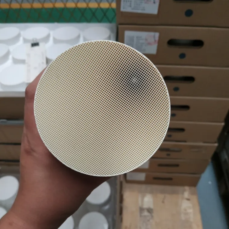 90*120Mm Honeycomb Keramik Catalizador untuk Mobil