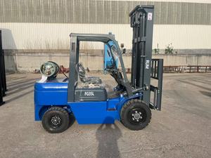 Chariot élévateur GPL RUM FG35L 3,5 tonnes de haute qualité à <span class=keywords><strong>prix</strong></span> d'usine avec transmission automatique, mât à deux étages, pneus pneumatiques, levée 3-6m - Product Image 2
