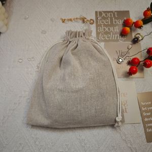 Sac cadeau cosmétique en jute bio, sac d'emballage cosmétique en toile de jute avec cordon de serrage, pochette pour sous-vêtements avec logo personnalisé imprimé – Offre Spéciale - Product Image 4