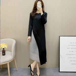 Plus Size Midi Casual Elegant <b>Dress</b> with Crew Neck Three Quarter Sleeves Beading Pleated Solid Color Versatile - Product Image 3
