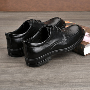 Chaussures Richelieu en Cuir Véritable pour Hommes, Bout Rond, à Lacets, Semelle Souple, Idéales pour le Bureau et les Tenues Habillées, Toutes Saisons, Style Uni - Product Image 3