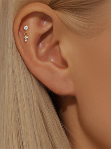 Pendentif classique en argent sterling S925 avec rangée de diamants et fond plat pour piercing d'oreille - Product Image 6