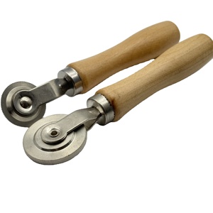 כלי תיקון צמיגים חדש באיכות גבוהה, עמיד למים, מפלדת אל-חלד, עם ידית עץ וגלגלת עם מסב כדורי - Product Image 5