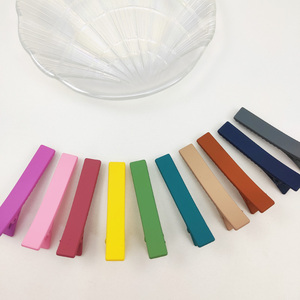 Clip <span class=keywords><strong>bec</strong></span> de canard <span class=keywords><strong>plat</strong></span> givré de 6cm simple et gracieux pour femmes filles prix de gros - Product Image 5