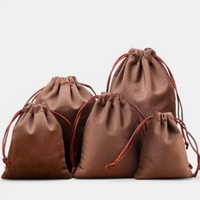 Pochette en velours personnalisée avec logo, sac à bijoux en velours doux avec logo imprimé, sac anti-poussière à cordon pour emballage cadeau de mariage, faible MOQ