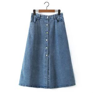 กระโปรงยีนส์ทรงเอไลน์รุ่น Runqi N8263 ไซส์พลัสสำหรับผู้หญิง ผ้ายีนส์ฟอก แต่งผ่าข้าง เอวธรรมชาติ สีพื้น ผ้าฝ้าย - Product Image 4