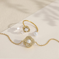 Bijoux en acier inoxydable plaqué or 18 carats avec perles et zircone cubique pour femmes, bracelet à anneaux entrelacés, vente en gros OEM