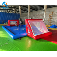 Jouet et structure extérieurs de terrain de football gonflable commercial pour les jeux de sport d'arène de football de savon d'explosion de construction d'équipe
