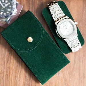 Bolsa de almacenamiento de reloj de gamuza de joyería de viaje personalizada para <span class=keywords><strong>Rolx</strong></span> personalizado negro verde logotipo personalizado regalo de lujo bolsas de reloj Velert - Product Image 4