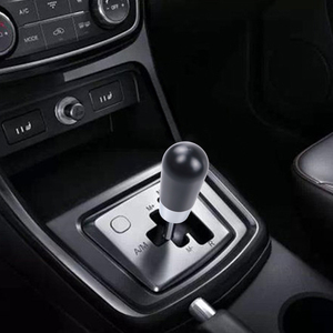 หัวเกียร์เรซิ่นแบบแมนนวลสำหรับรถยนต์ JDM พร้อมโลโก้สั่งทำพิเศษ - Product Image 3