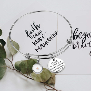 Pulsera de Acero Inoxidable con Letra Chapada en Oro Real, Ajustable y Elástica, Joyería de Semilla de Mostaza, Resistente al Deslustre - Product Image 5