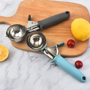 Cucchiaio per Gelato di Alta Qualità in Acciaio Inox con Meccanismo di Rilascio a Pressione per Gelato Fatto in Casa - Product Image 5