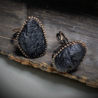 Bague artisanale en tourmaline noire brute à motif floral, bronze doré vintage, bijou de doigt pour femme, accessoire artisanal