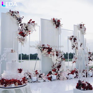 Arche de mariage en métal blanc de haute qualité LEDA, toile de fond métallique pour mariage - Product Image 4