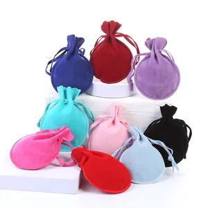 Bolsa de joyería de embalaje rosa roja Bolsas pequeñas de esmalte de uñas de terciopelo con bolsas de cordón personalizadas Joyas y relojes y gafas