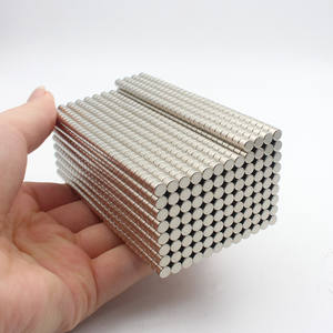 Imán de tierra rara Neodimio potente Neodimio magnético superfuerte N52 Imán permanente potente plano fino cuadrado grande - Product Image 1