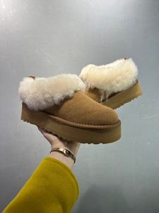 Nouvelles bottes de neige pour femmes, best-seller, luxueuses, chaudes et légères, confortables, avec semelles épaisses et talons surélevés - Product Image 3
