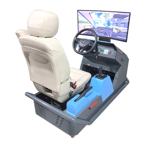 Fahrschul- und Ausbildungsausrüstung: Drei-Bildschirm Standard PKW/LKW Fahrsimulator für Berufliche Schulungen - Product Image 6