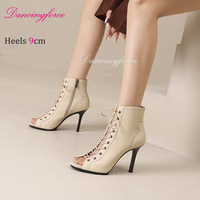 Sepatu Dansa Latin Hak Tinggi 9cm Bahan Kulit Eco Baru Model Tali Terbuka untuk Wanita Musim Gugur Musim Panas Warna Hitam PU