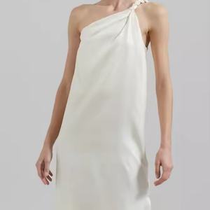 ชุดเดรสผ้าฝ้ายสีพื้นดีไซน์ใหม่จากโรงงานผู้ผลิต (OEM) สำหรับฤดูร้อน ชุดเดรสผู้หญิงแบบผูกคอเว้าหลังสีขาวสำหรับใส่ไปชายหาด - Product Image 2