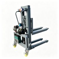 Mini-Lastenaufzug Kleiner Gabelstapler 550kg Kranlift 48V/500A Batterie Vollelektrischer Stapler für Bühnenlicht, Soundboxen und Einzelhandel