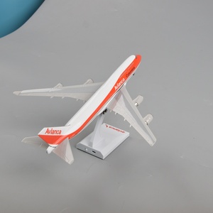 نموذج طائرة بوينج 747 لشركة أفيانكا الكولومبية، 32 سم، لعبة بلاستيكية للجمع، الأكثر مبيعًا - Product Image 5