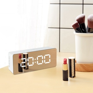 Kỹ thuật số Đồng hồ báo thức lớn hiển thị <span class=keywords><strong>LED</strong></span> Gương <span class=keywords><strong>LED</strong></span> bề mặt đồng hồ cho trang điểm trang trí nội thất gương bảng đồng hồ - Product Image 5