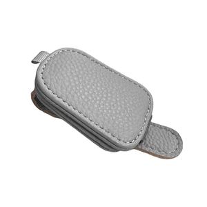 Soportes Magnéticos de Cuero para Gafas de Sol para Visera de Coche y Clip para Tarjetas/Billetes - Accesorios para Visera de Coche - Product Image 1