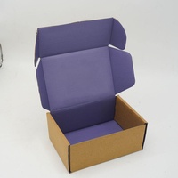 Boîtes d'emballage personnalisées, petite boîte d'expédition violette en kraft, matériau recyclé, carton ondulé, avantage UV, design personnalisé