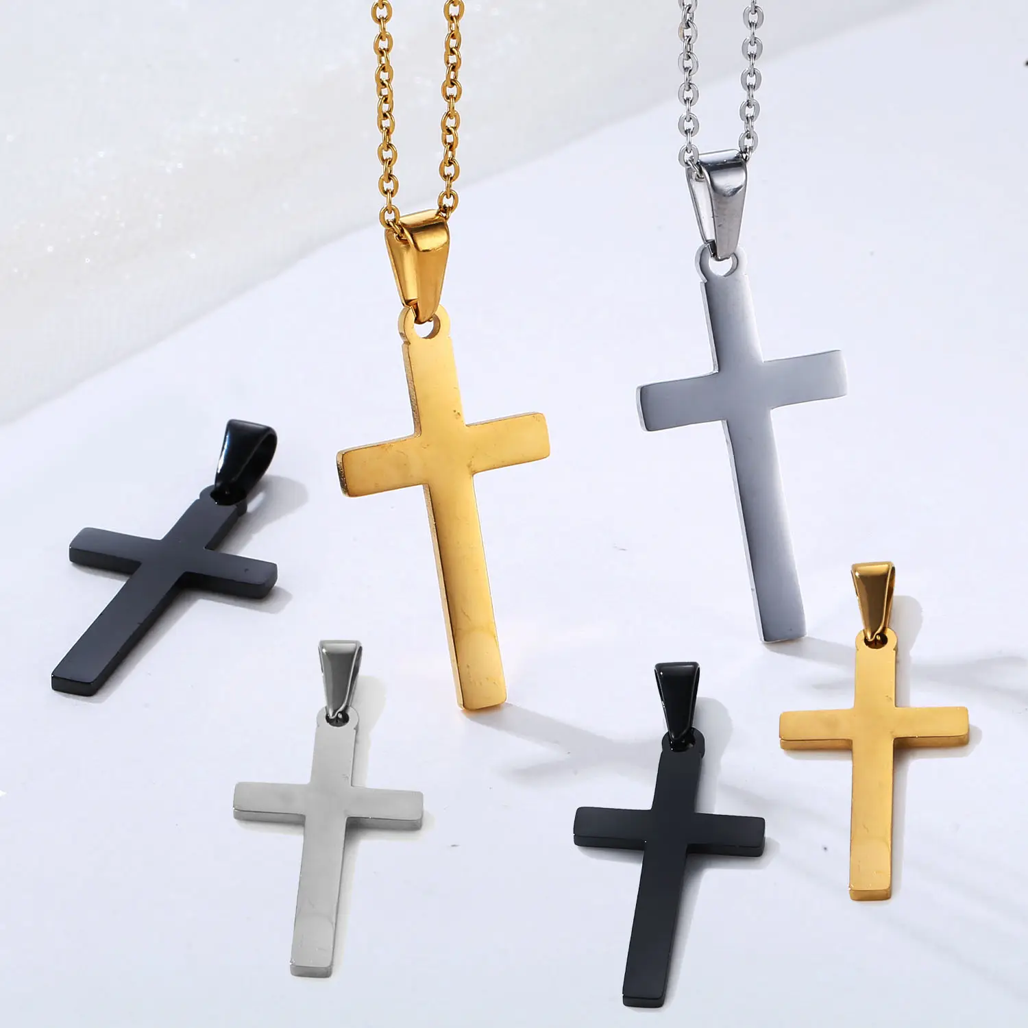 hot selling fashion jewelry necklaces plain cross silver black gold stainless steel cross pendant necklace for men jewelry