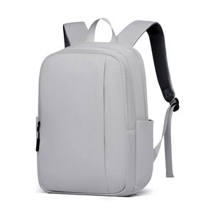 กระเป๋าเป้สะพายหลังธุรกิจสไตล์มินิมอลสำหรับผู้ชาย สีพื้นเรียบหรู ความจุขนาดใหญ่ เหมาะสำหรับเดินทางและใส่แล็ปท็อป สำหรับการเดินทางข้ามประเทศ - Product Image 6