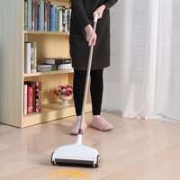 Jesun Vente en gros balayeuse de tapis électrostatique bon marché balayeuse de sol manuelle légère avec tampon de vadrouille pour Crumby Messes
