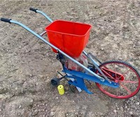 Planteur de soja de précision manuel à vendre Machine de plantation de maïs Semoirs de maïs Machine à semer multifonctionnelle
