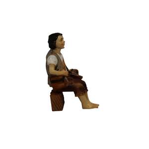 Figurine de Noël peinte à la main de 9 cm, figure de voyageur assis, jouet de Noël (9006935209532) - Product Image 3