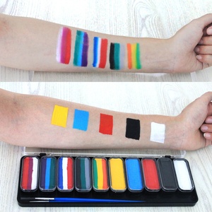 À Base d'eau Non Toxique <span class=keywords><strong>Professionnel</strong></span> 10 Couleur Arc-En-Ciel <span class=keywords><strong>Palette</strong></span> <span class=keywords><strong>de</strong></span> <span class=keywords><strong>Peinture</strong></span> pour le Visage Avec Brosse Et Pochoir - Product Image 5