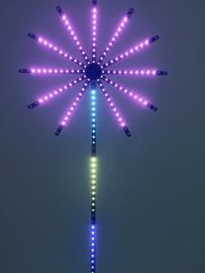 أضواء الألعاب النارية الذكية LED متزامنة مع الموسيقى مع التحكم عن بعد وتطبيق، أضواء ألعاب نارية LED متغيرة الألوان RGB - Product Image 3