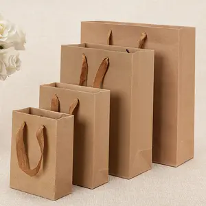 Wholesale Luxury Black Shoes Clothes Paper Bag Packaging Printed Custom Logo Clothing Shopping Gift Jewelry Paper Bag
