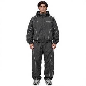 Conjunto Deportivo de Chaqueta Cortavientos con Capucha Gris para Hombre, Ropa Deportiva Ligera para Correr, Venta al Por Mayor - Product Image 1